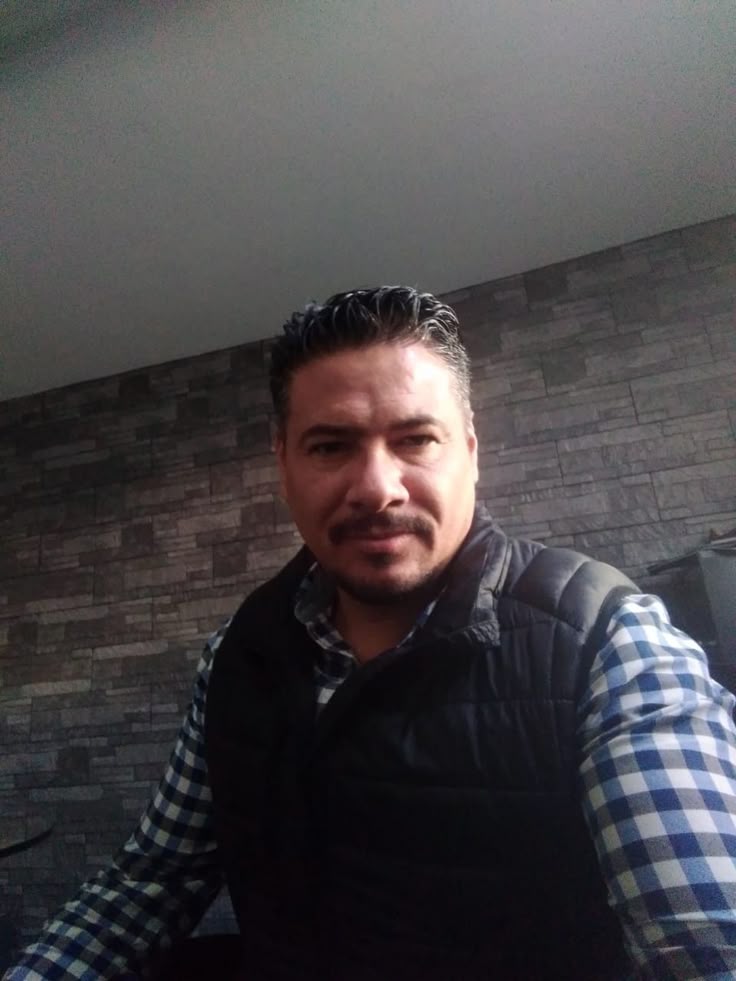 <strong>Oscar R. | 45 años</strong>